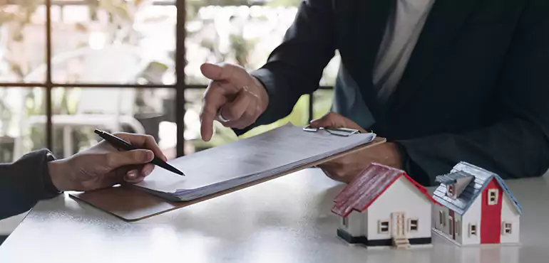 We Buy Houses in Any Condition in Torrance, CA – No Repairs, No Hassle!